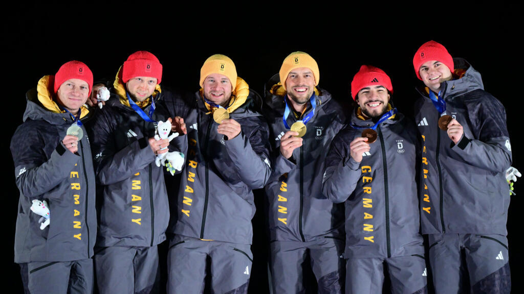 Alemania celebrando sus medallas en Milano-Cortina 2026